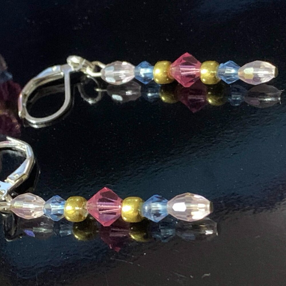 Czech crystal and glass beaded coil bracelet and earring set "Sleeping Beauty" - Picture 6 of 6